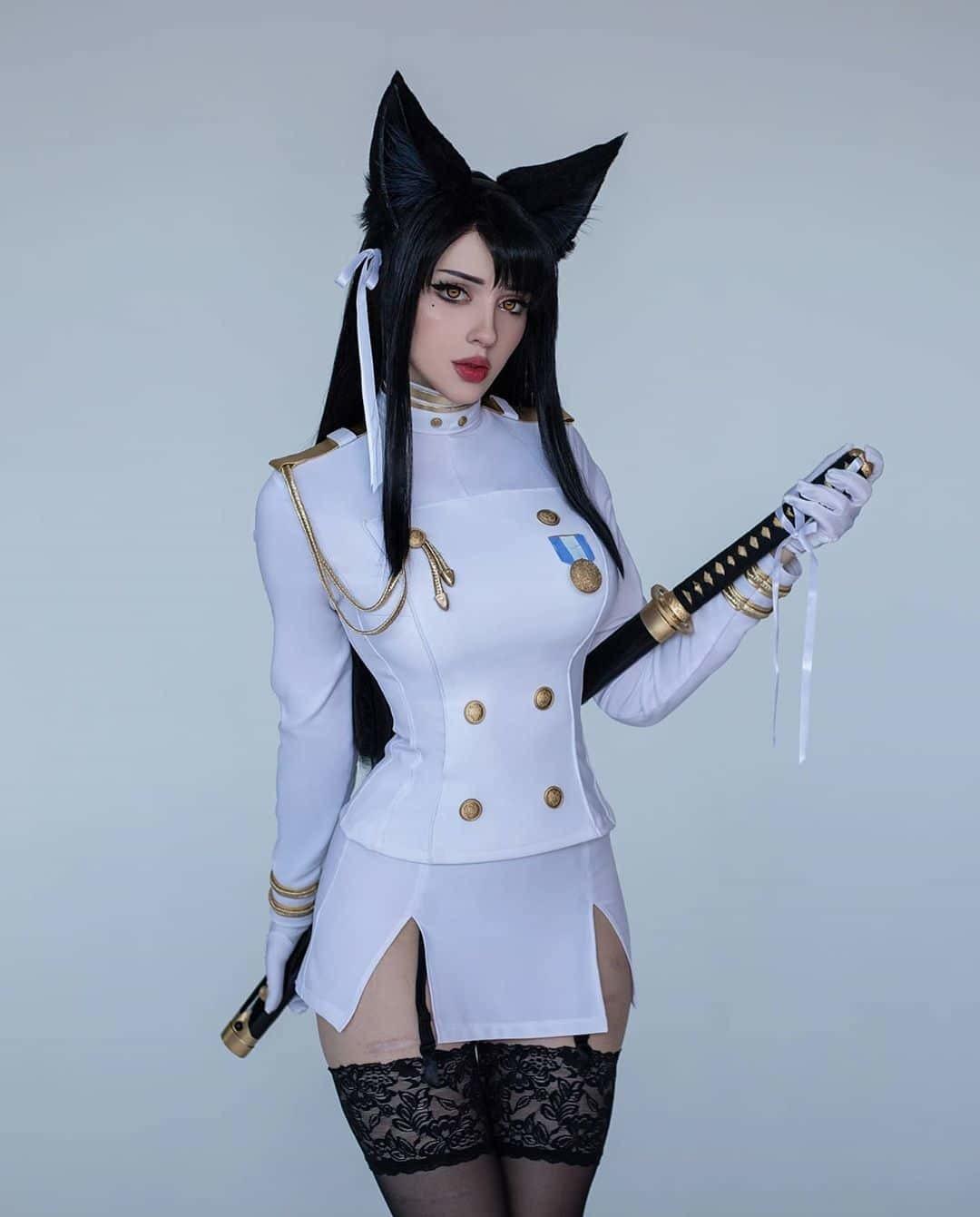 У девушки есть аккаунты Onlyfans и Patreon где Alin Va Xenon голая позирует в приватных фотосессиях, которые не найти в открытом доступе сети.