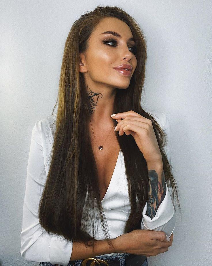 Мы собрали здесь все самые эротически и слитые фото Нессы Орловой из всех открытых источников, в том числе из OnlyFans.