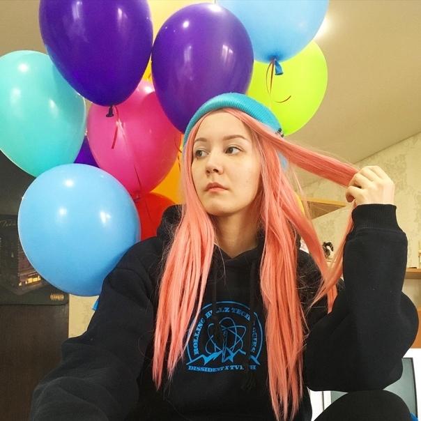 Праздничное фото с шариками. Праздничное фото с шариками.