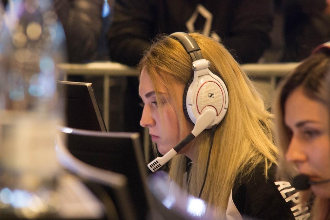 Кадр с соревнование по КС.