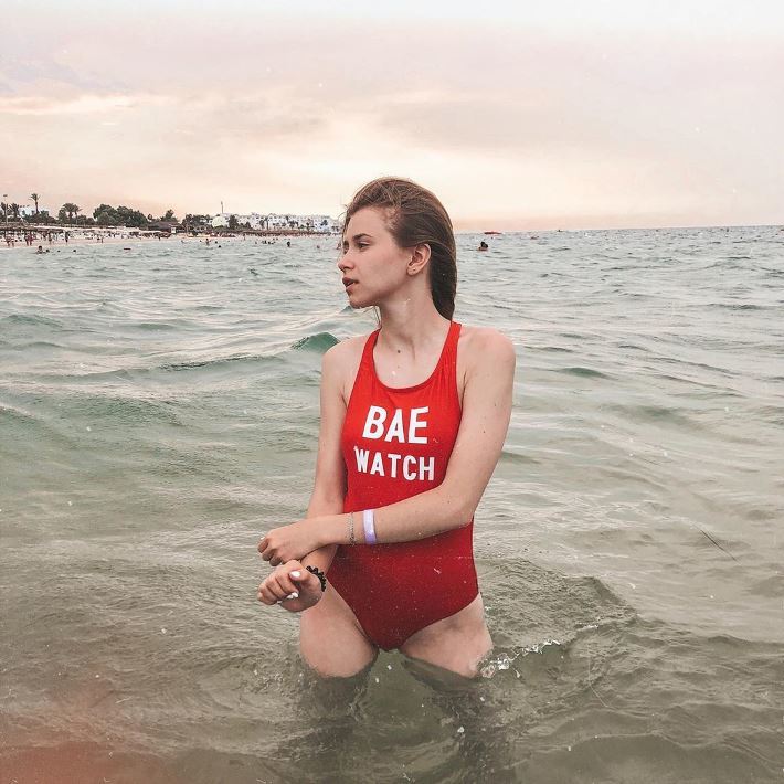 Слив Маруся из Дрим тим в купальнике. Слив Маруся из Дрим тим в купальнике.