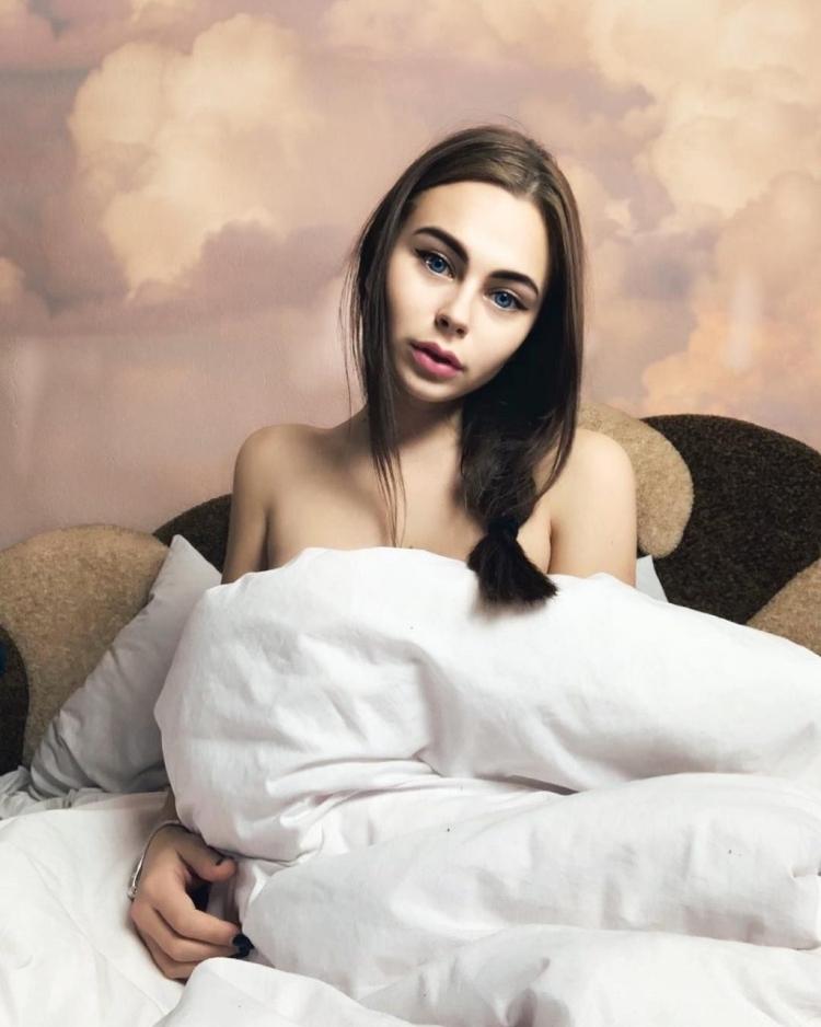 Слив горячих фото Mihalina Слив горячих фото Mihalina