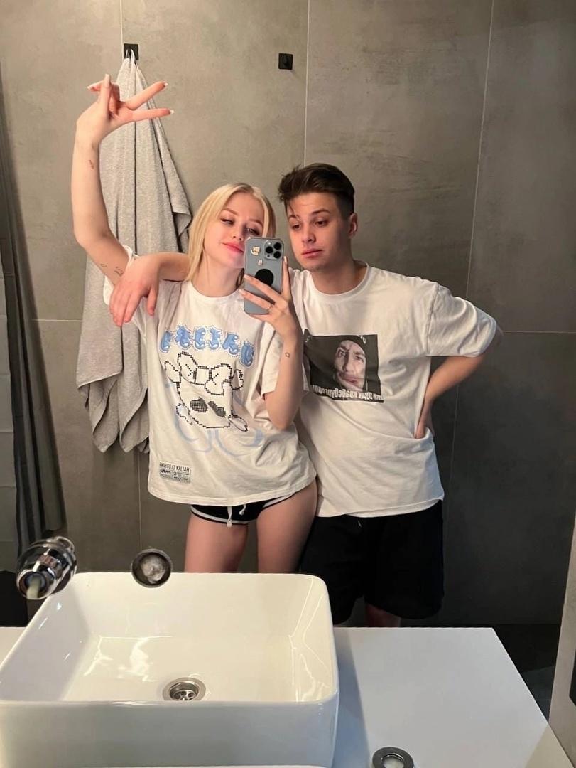 Слив Диана Астер и Фогель встречаются. Слив Диана Астер и Фогель встречаются.