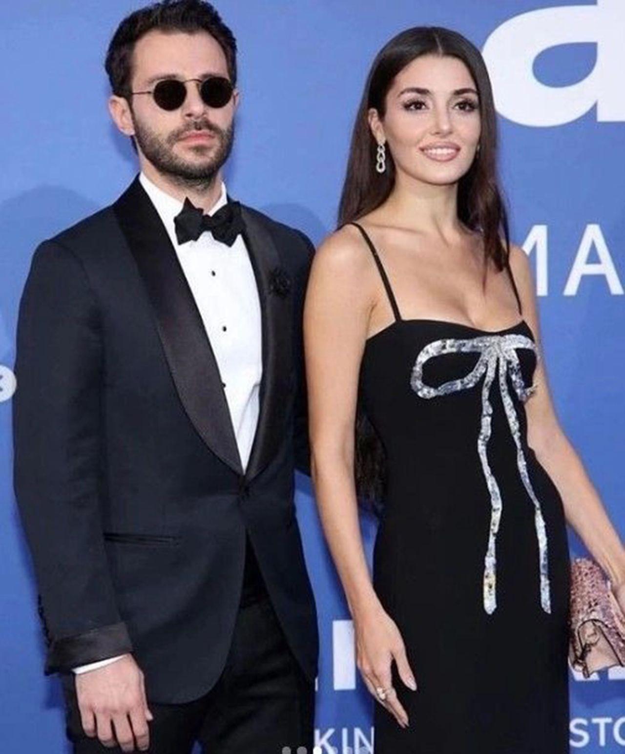 Голая Ханде Эрчел - горячие фото обнаженной актрисы в сценах секса, с голой грудью и попой, в белье и в купальнике. Голая Ханде Эрчел - горячие фото обнаженной актрисы в сценах секса, с голой грудью и попой, в белье и в купальнике.