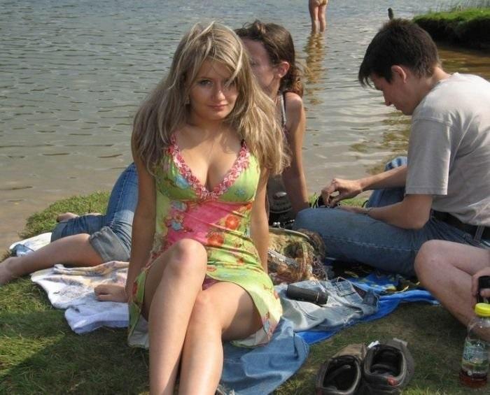 Фото прикол про трусы, засветы пошлый.