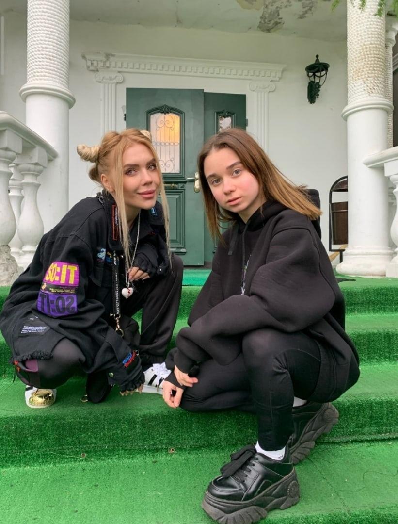 Ника девушка акима слив