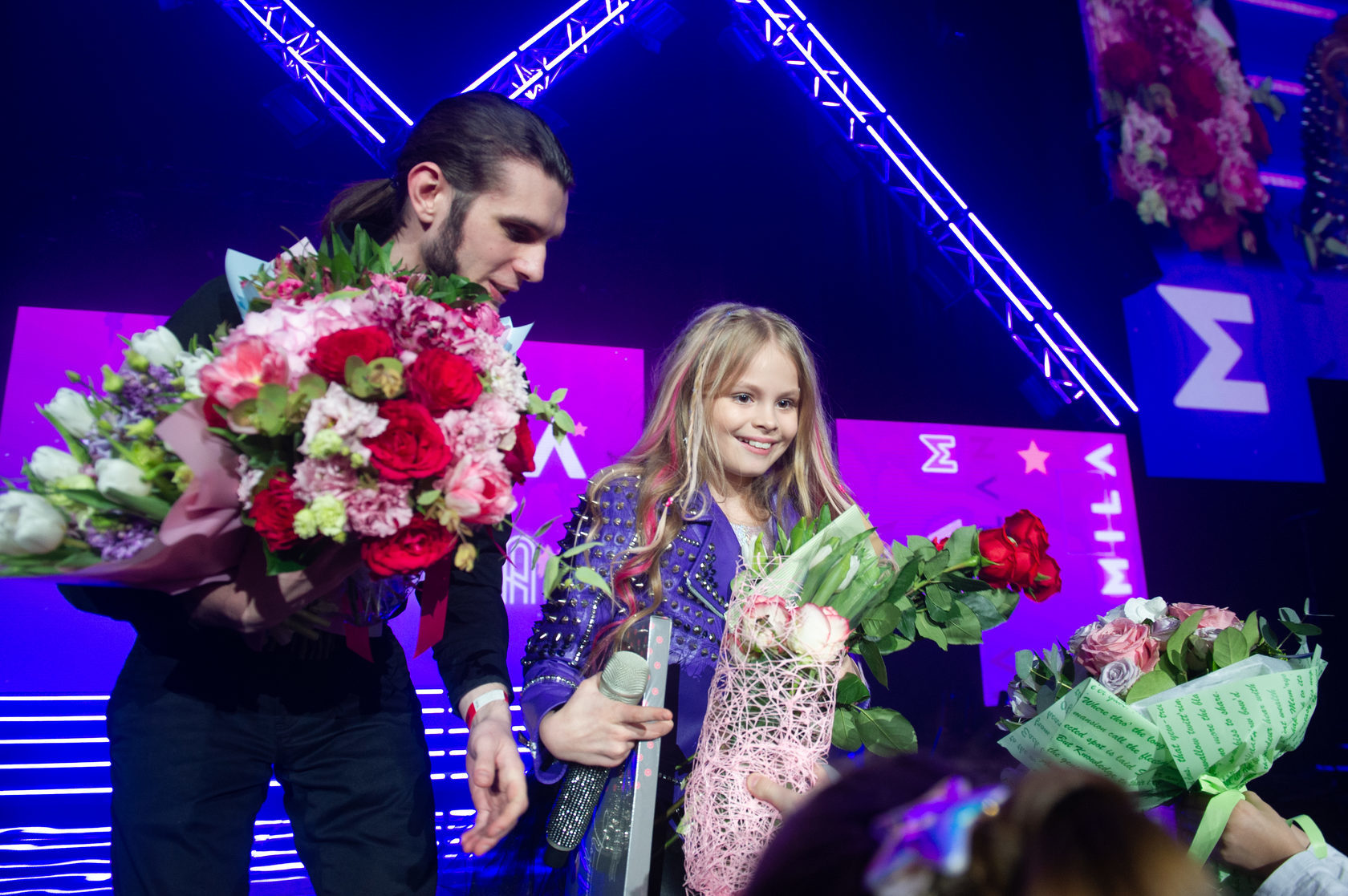 Певица Милана Гогунская . Певица Милана Гогунская .