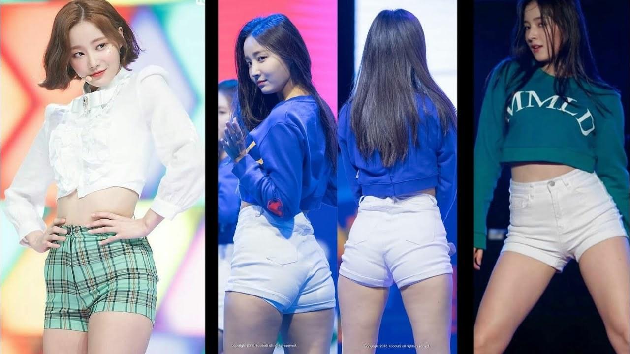 Сотрудник слил фотографию Нэнси из MOMOLAND, на которой она переодевается. Сотрудник слил фотографию Нэнси из MOMOLAND, на которой она переодевается.