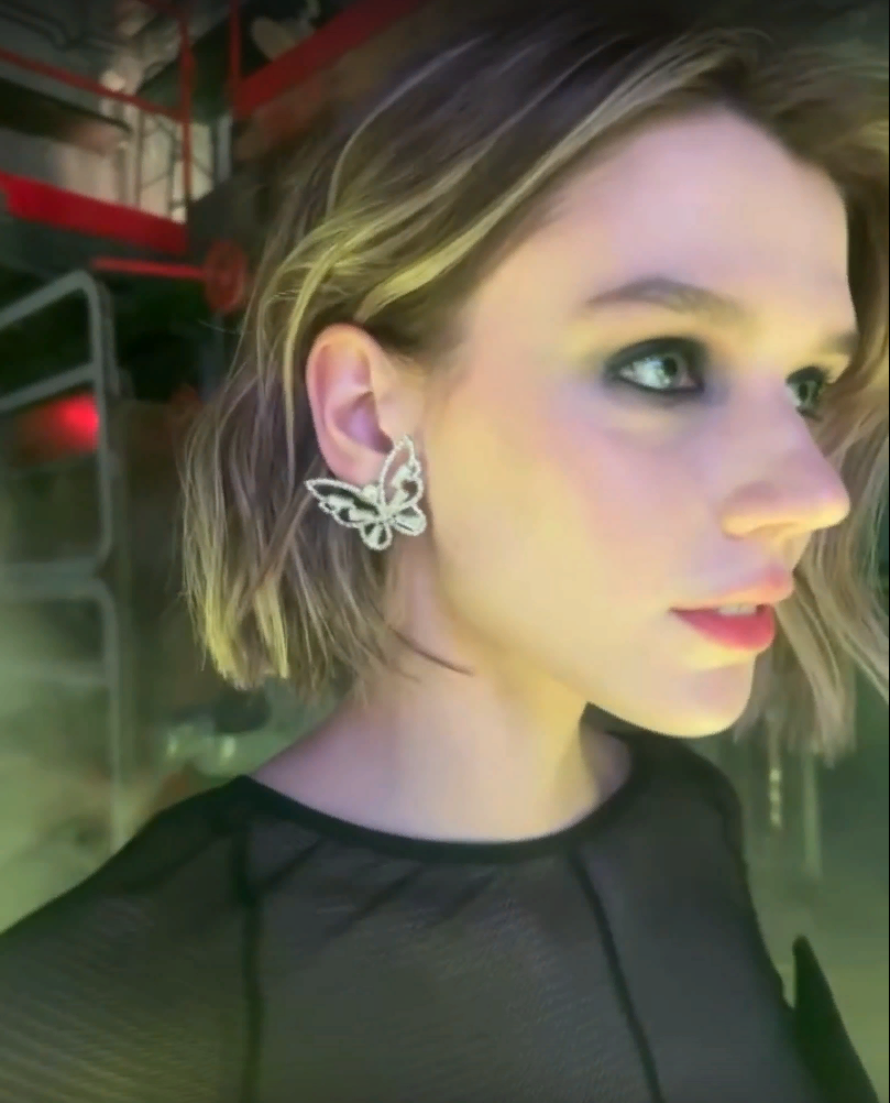 Инспекторша Ирина объявилась на «голой» вечеринке тезки Ивлеевой.