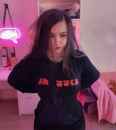 Yuuechka слив фото и информация Sliv Twitch Hot.