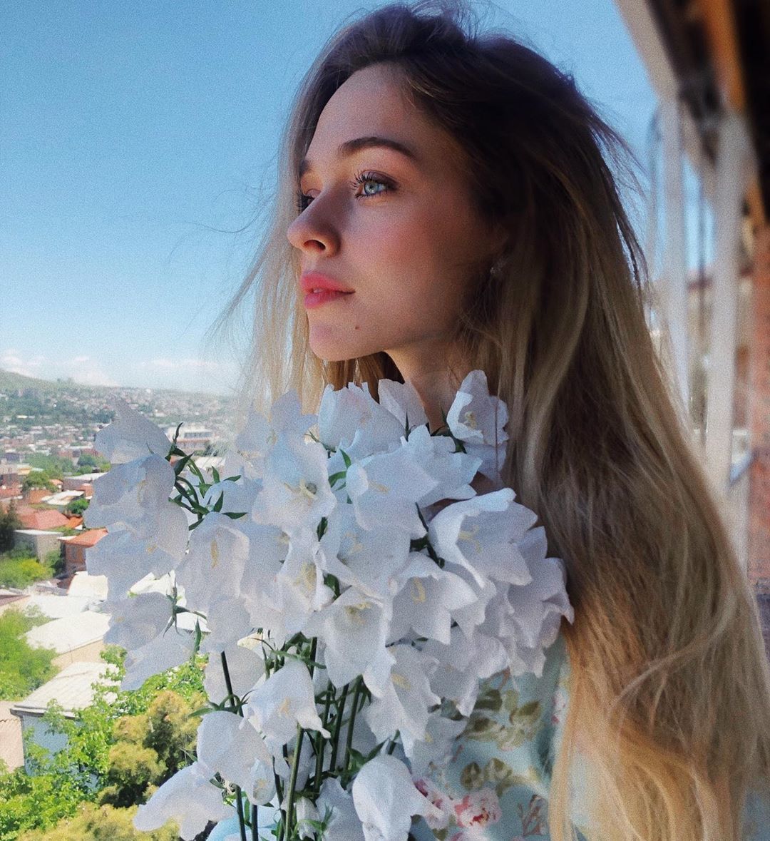 Ноги Анастасии Крыловой. Педикюр, пальчики Ноги Анастасии Крыловой. Педикюр, пальчики