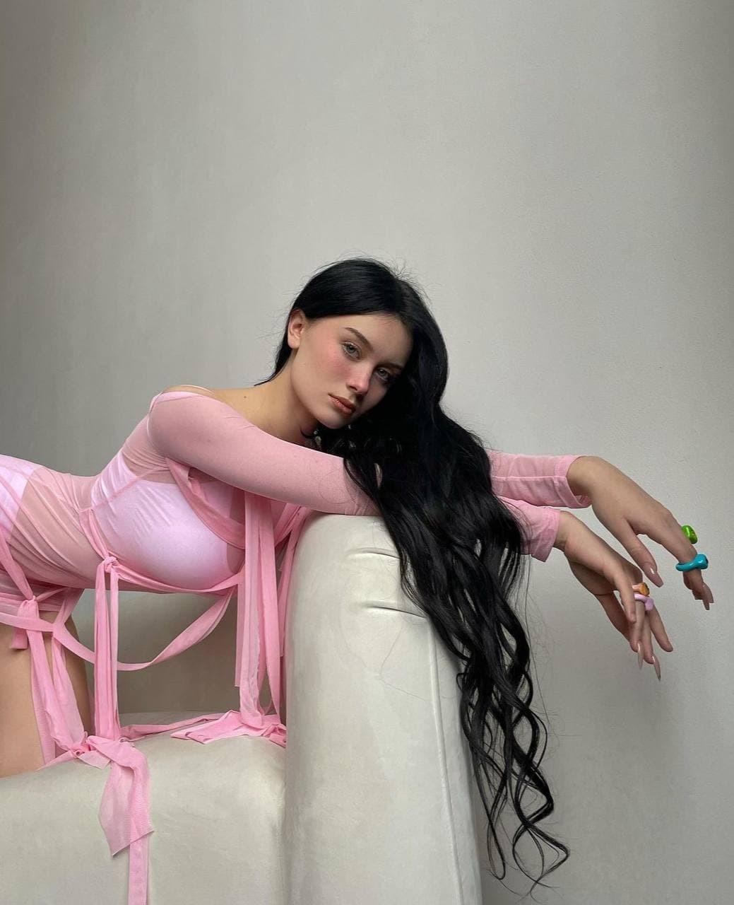 Даша Дошик слитые откровенные фото без цензуры Даша Дошик слитые откровенные фото без цензуры