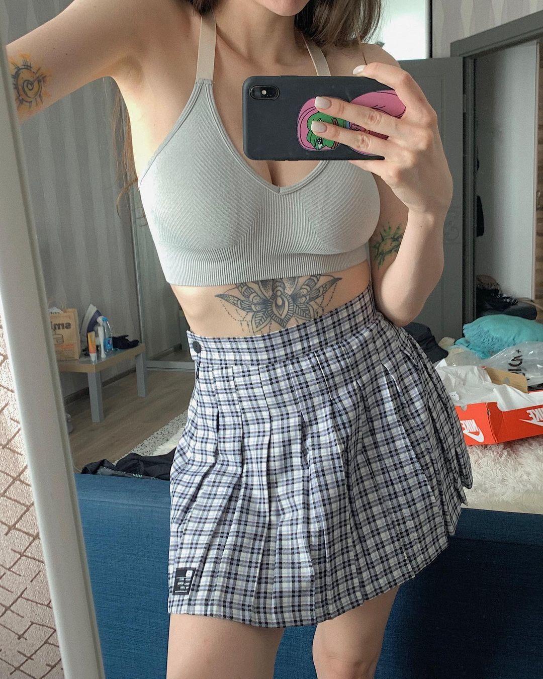 Слив фото Юли Ляшевой (Kyxnya) с Твич. Слив фото Юли Ляшевой (Kyxnya) с Твич.