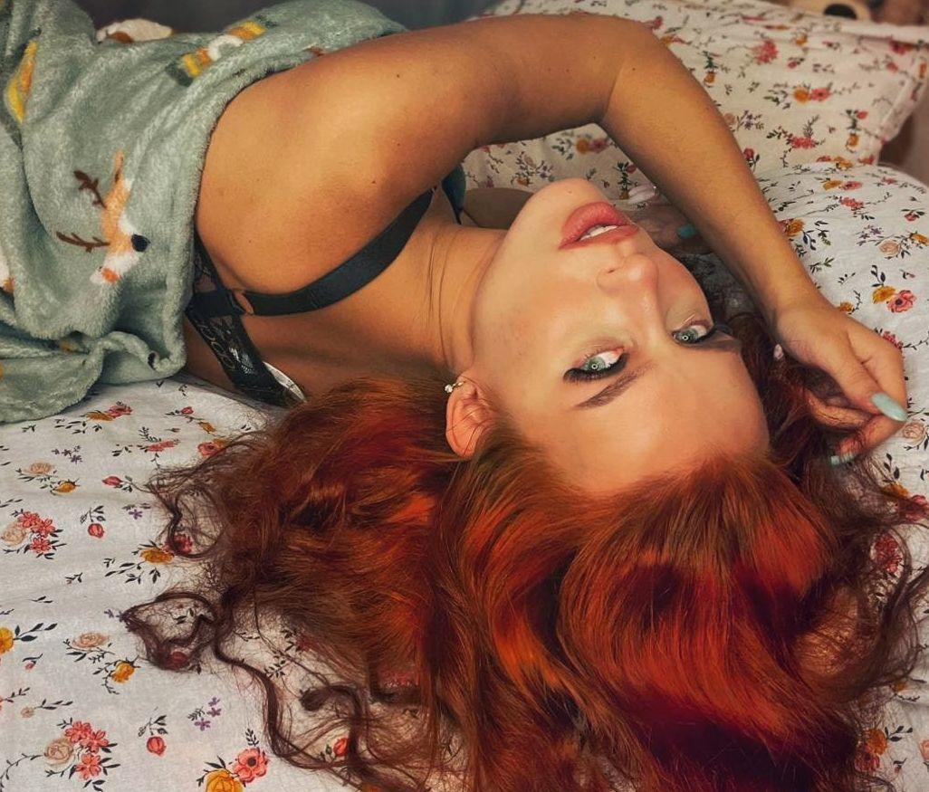 Среди основных соц. сетей у модели есть Onlyfans, на котором Ольга регулярно выкладывает личные интимные фото Среди основных соц. сетей у модели есть Onlyfans, на котором Ольга регулярно выкладывает личные интимные фото