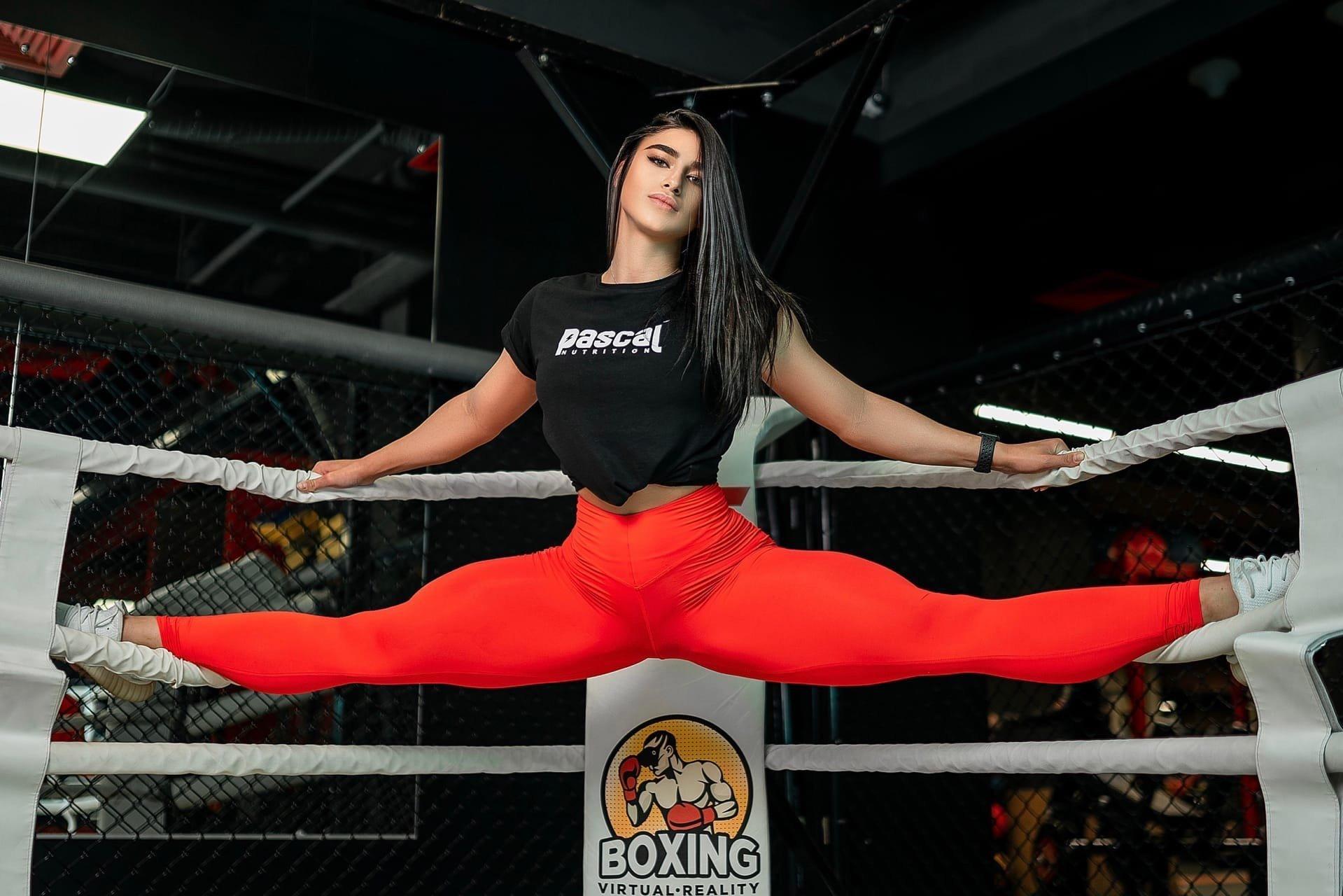 Спортивные девушки, Фитнес бодибилдер, Дарья Шуер фитнес.