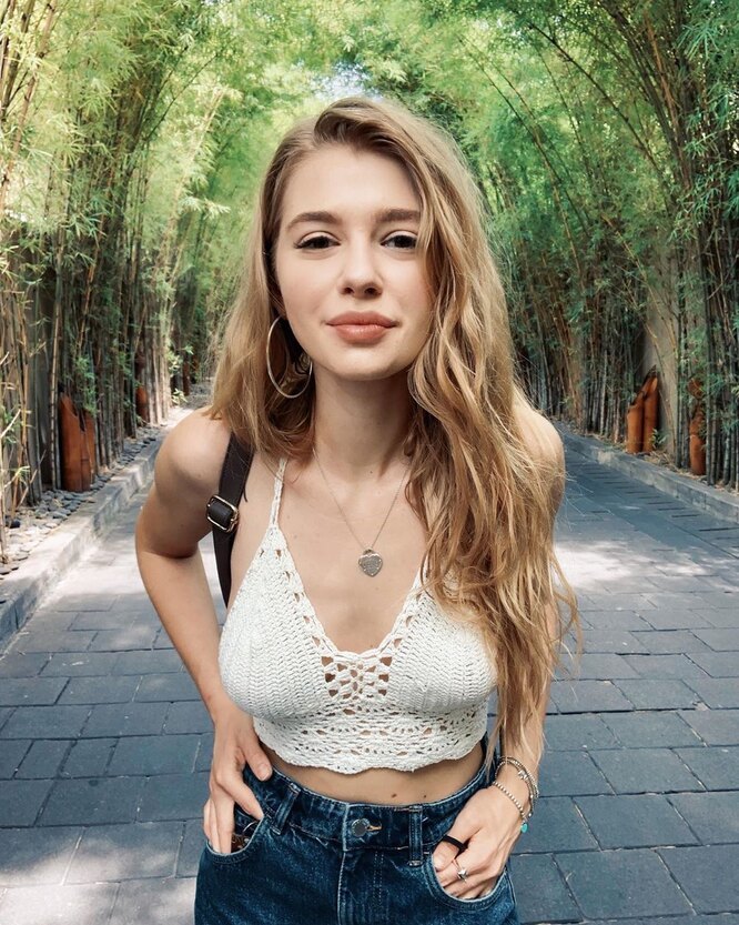 Нормально так мы наряжались": звезда "Полицейского с рублевки". Нормально так мы наряжались": звезда "Полицейского с рублевки".