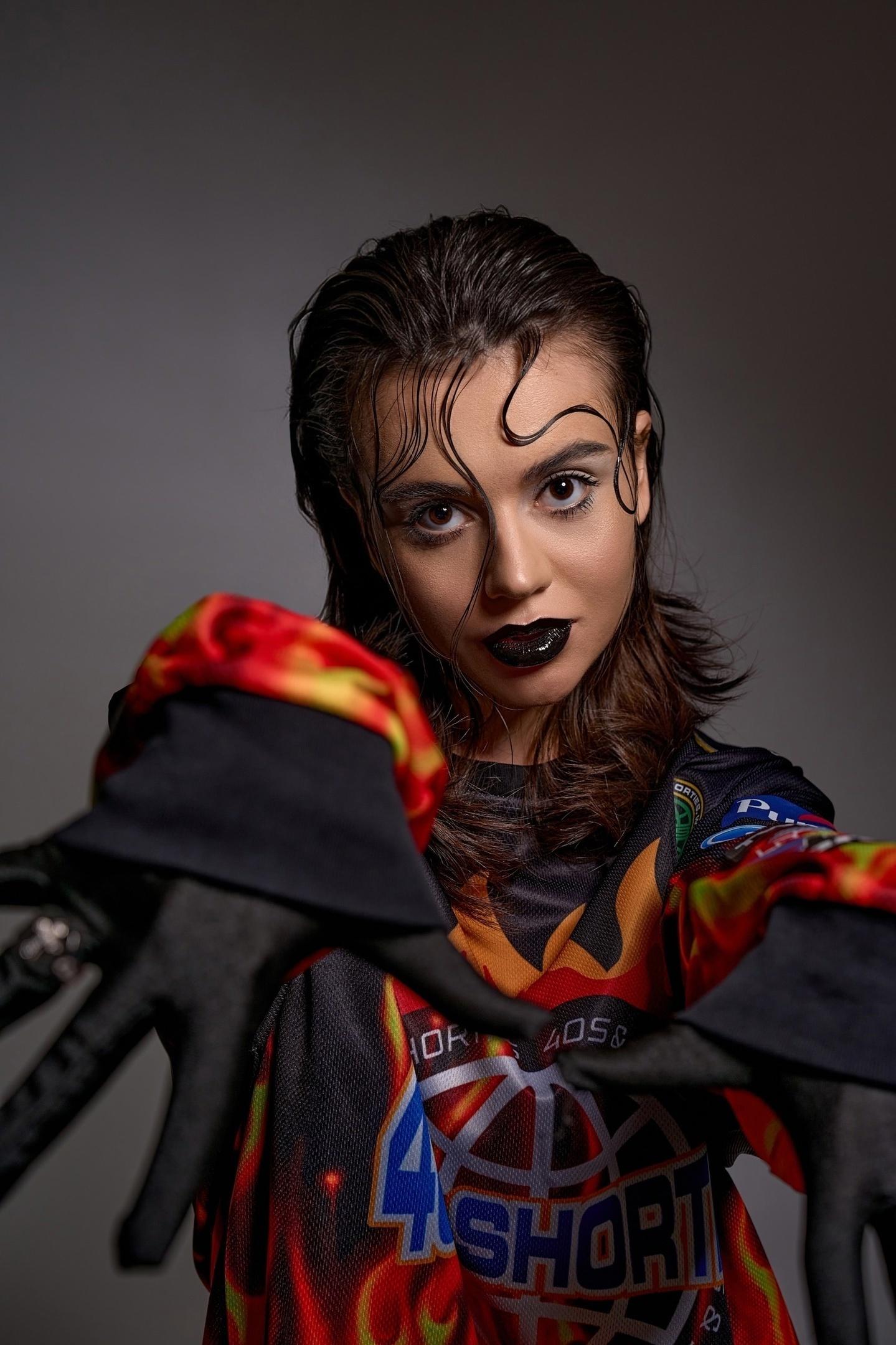 Эти навыки помогли ей добиться успеха как блогеру.