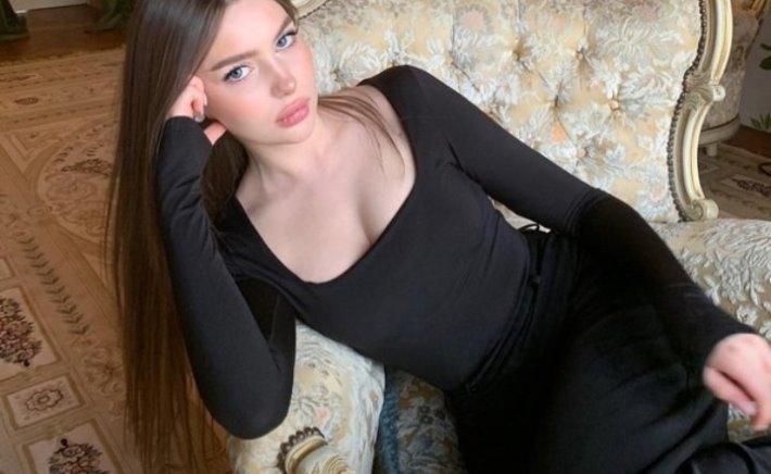 Ниже смотрите все горячие фото и слив девушки Скалли Милано. Ниже смотрите все горячие фото и слив девушки Скалли Милано.