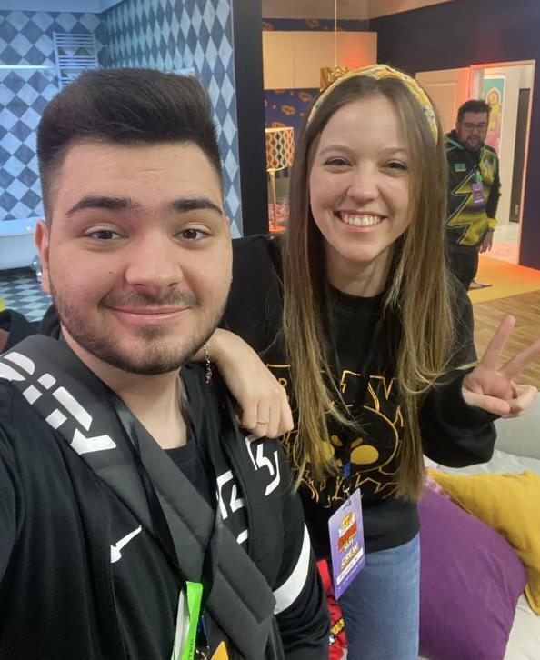 Коммьюнити Мендежер игры Brawl Stars Паула все же создала OnlyFans! Он, из за запрета Supercell, находится не на сайте OnlyFans, а в Telegram, но фоточки все равно первой свежести. Коммьюнити Мендежер игры Brawl Stars Паула все же создала OnlyFans! Он, из за запрета Supercell, находится не на сайте OnlyFans, а в Telegram, но фоточки все равно первой свежести.