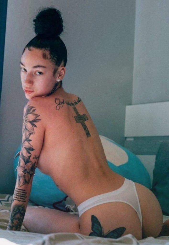 Свой аккаунт в онлифанс реп звезда пиарит везде. Свой аккаунт в онлифанс реп звезда пиарит везде.