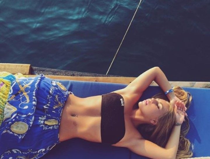 Фулл Карины кросс Фулл Карины кросс