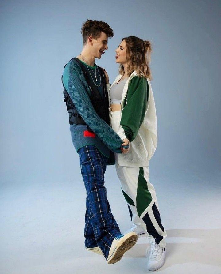 Аня и Артур на фотосессии для интернет журнала.