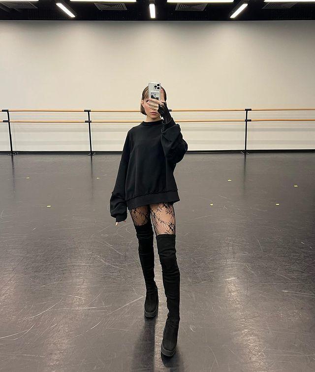 Продолжение селфи из зала. Продолжение селфи из зала.