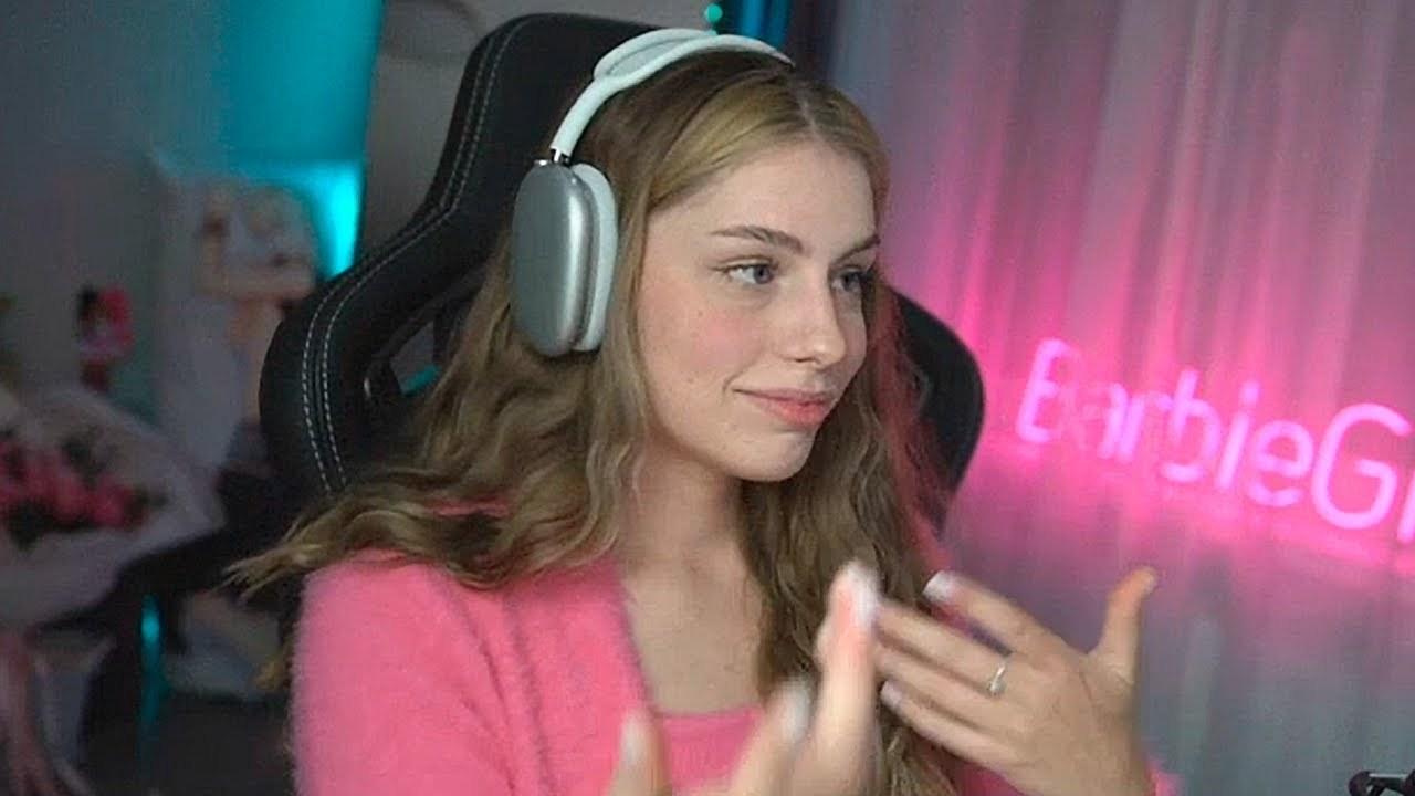 Таня сразу привлекла внимание зрителей своим необычным внешним видом. С детства она мечтала стать моделью, однако ее параметры, особенно широкие бедра, не соответствовали требованиям. Тем не менее, рост в 178 сантиметров оказался идеальным для этой профессии. Таня сразу привлекла внимание зрителей своим необычным внешним видом. С детства она мечтала стать моделью, однако ее параметры, особенно широкие бедра, не соответствовали требованиям. Тем не менее, рост в 178 сантиметров оказался идеальным для этой профессии.