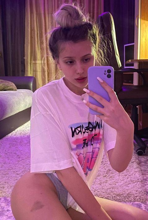 Это будут жаркие эротические фотосессии обнаженной Влады Лоли в нижнем белье и в купальнике. Это будут жаркие эротические фотосессии обнаженной Влады Лоли в нижнем белье и в купальнике.