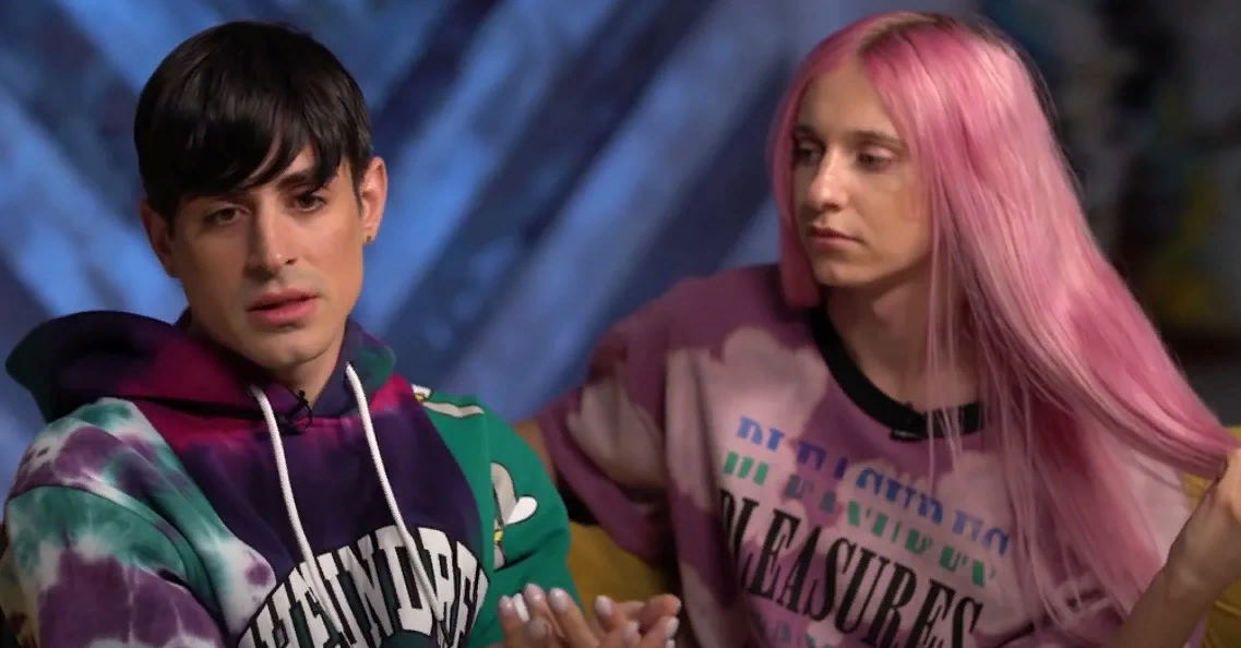 Дашу Корейку и Хилми Форкс проверят на ЛГБТ- пропаганду. Дашу Корейку и Хилми Форкс проверят на ЛГБТ- пропаганду.