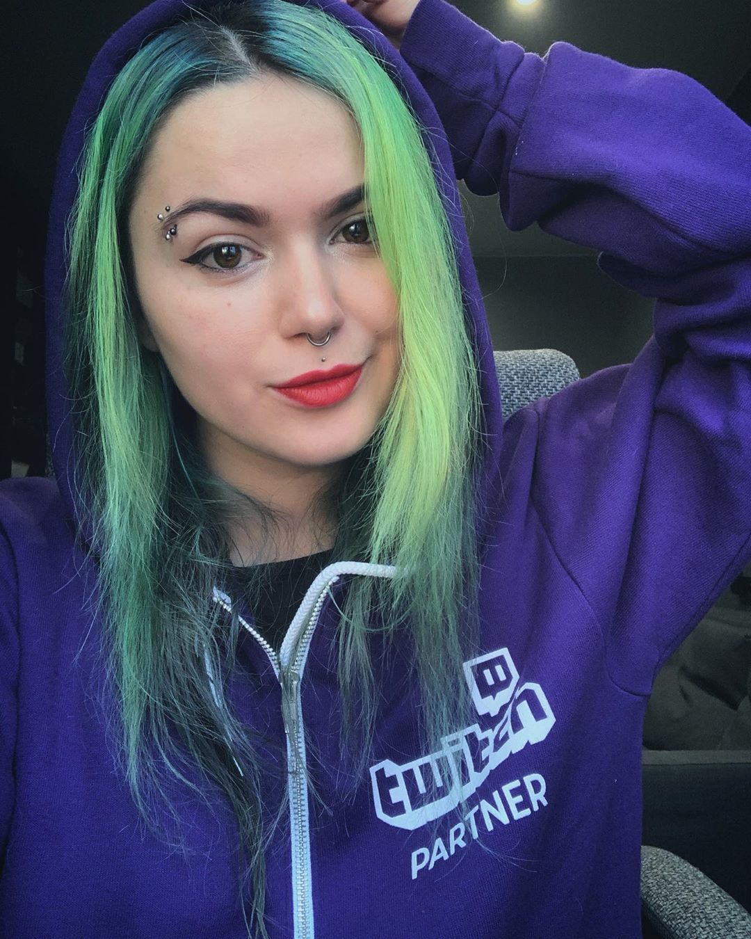 Фото слива Вики Картер Биография - Вики Картер Многих интересует не только канал Twitch TV Vika Karter, но и биография стримерши. Фото слива Вики Картер Биография - Вики Картер Многих интересует не только канал Twitch TV Vika Karter, но и биография стримерши.