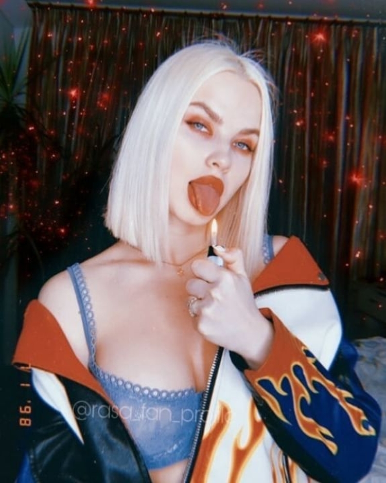 Слив с онлифанс Даши Раса. Слив с онлифанс Даши Раса.