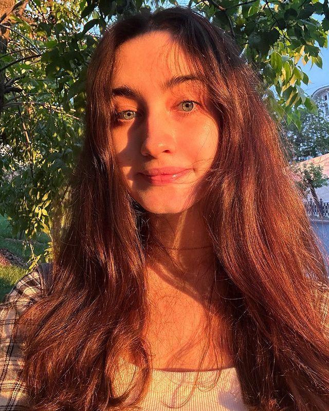 Фотки Курбановой из ранней жизни. Фотки Курбановой из ранней жизни.