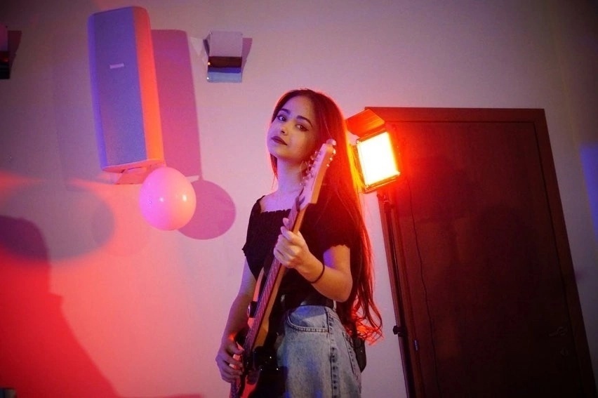 Молодая актриса родилась 19 сентября 2007 года в городе Одесса, Украина. Молодая актриса родилась 19 сентября 2007 года в городе Одесса, Украина.