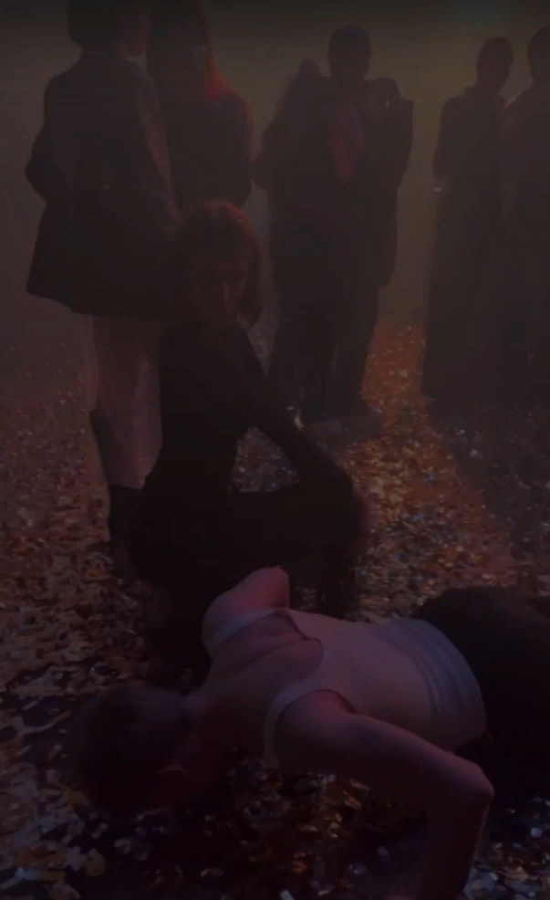 Анастасия Красовская зажигает в клубе Мутабор.