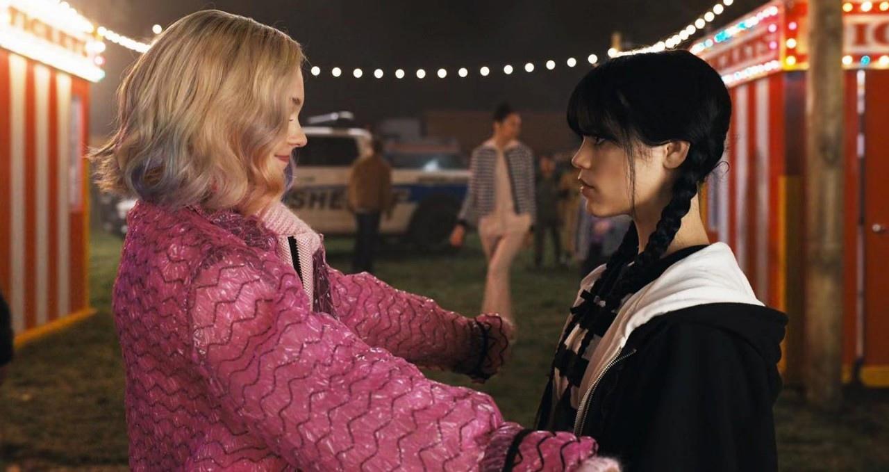 Звезда среды Эмма Майерс, сыгравшая Энид в сериале Netflix.