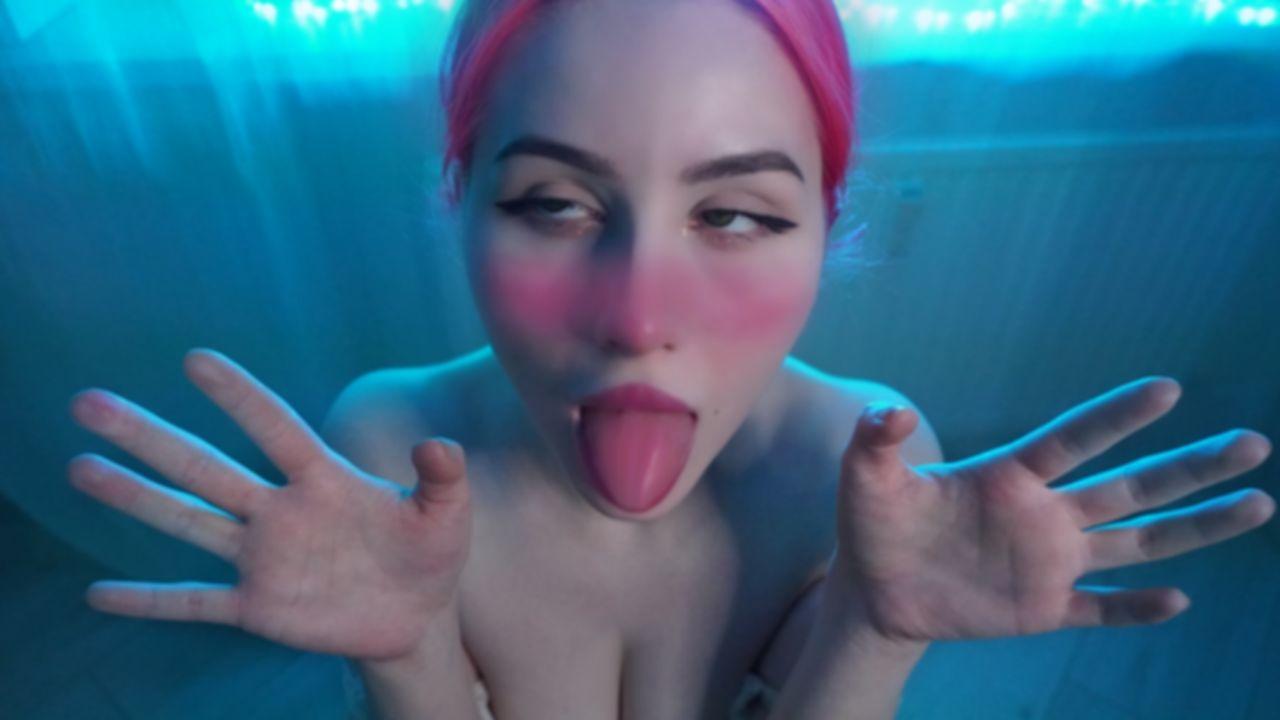 Канал начала вести еще в 2020 году, но первый серьезный успех пришел к ней лишь в 2022, когда она выложила ролик, на котором спит. Канал начала вести еще в 2020 году, но первый серьезный успех пришел к ней лишь в 2022, когда она выложила ролик, на котором спит.