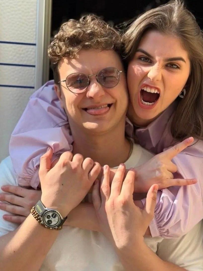 Фото Полины и Филиппа. Фото Полины и Филиппа.