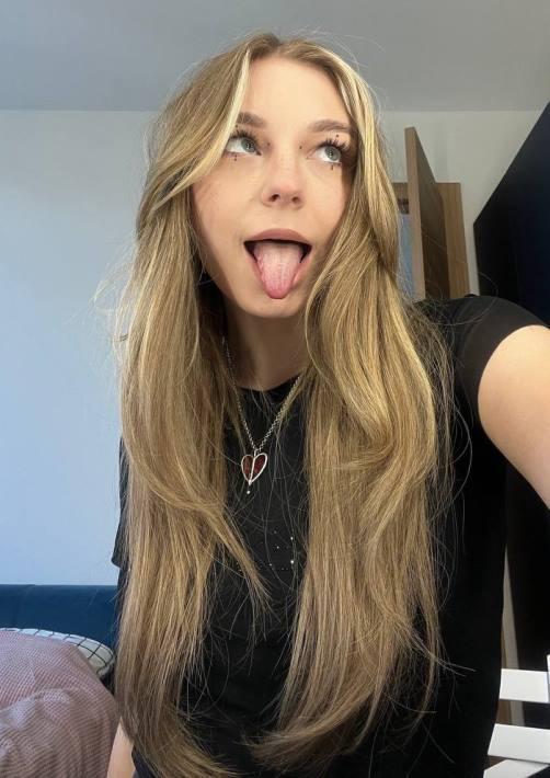 Ниже смотрите все горячие фото и слив Яяны. Ниже смотрите все горячие фото и слив Яяны.