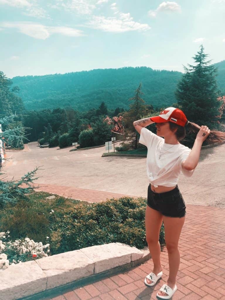 Gensyxa – стримерша на платформе Twitch. Gensyxa – стримерша на платформе Twitch.