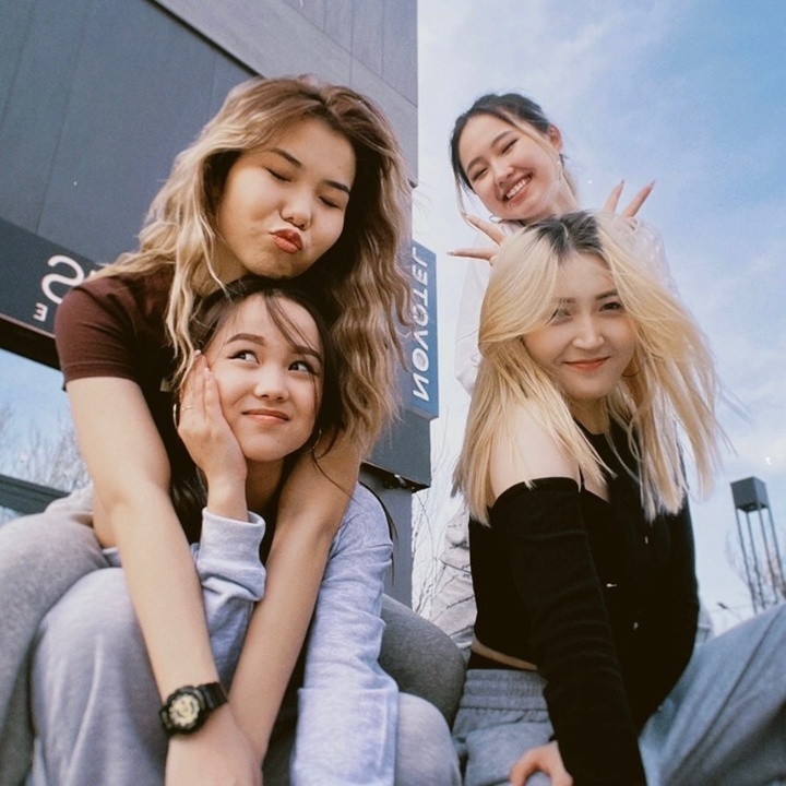 Дилайда из 4 girls Team слив Дилайда из 4 girls Team слив