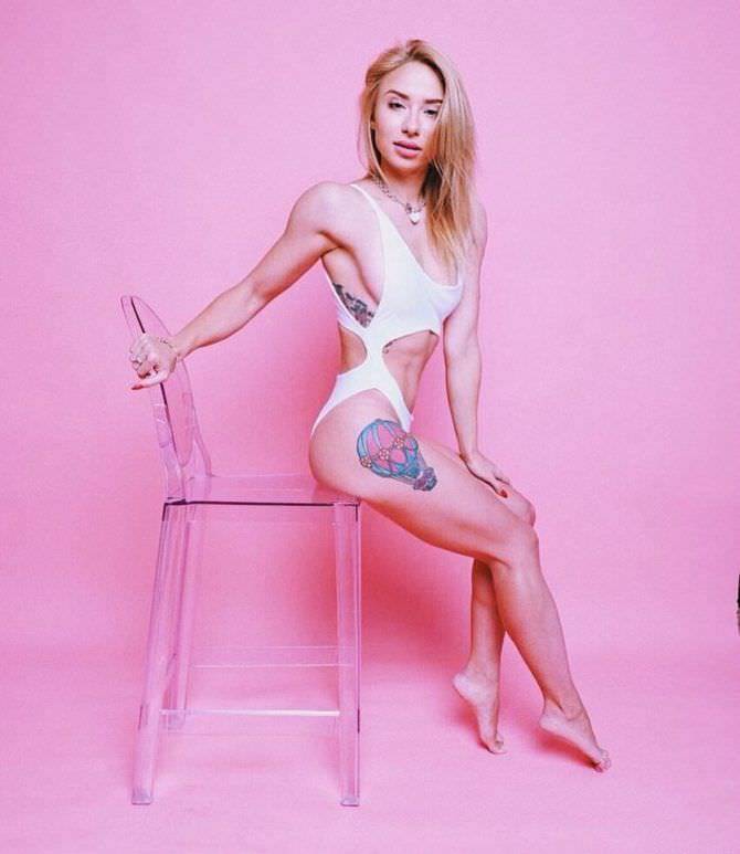 Мария любит называть себя в сети «Маня» и давать советы, как получить фигуру мечты. Мария любит называть себя в сети «Маня» и давать советы, как получить фигуру мечты.