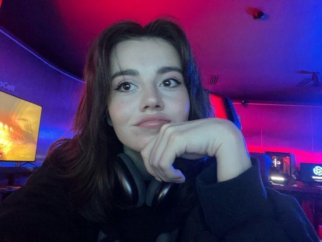 Сабина Хайрова брогерша