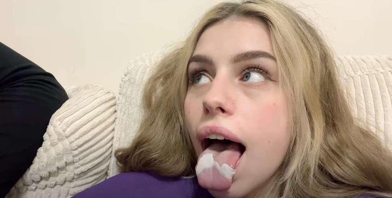 Смешные фотки стримерши из ютуба. Смешные фотки стримерши из ютуба.