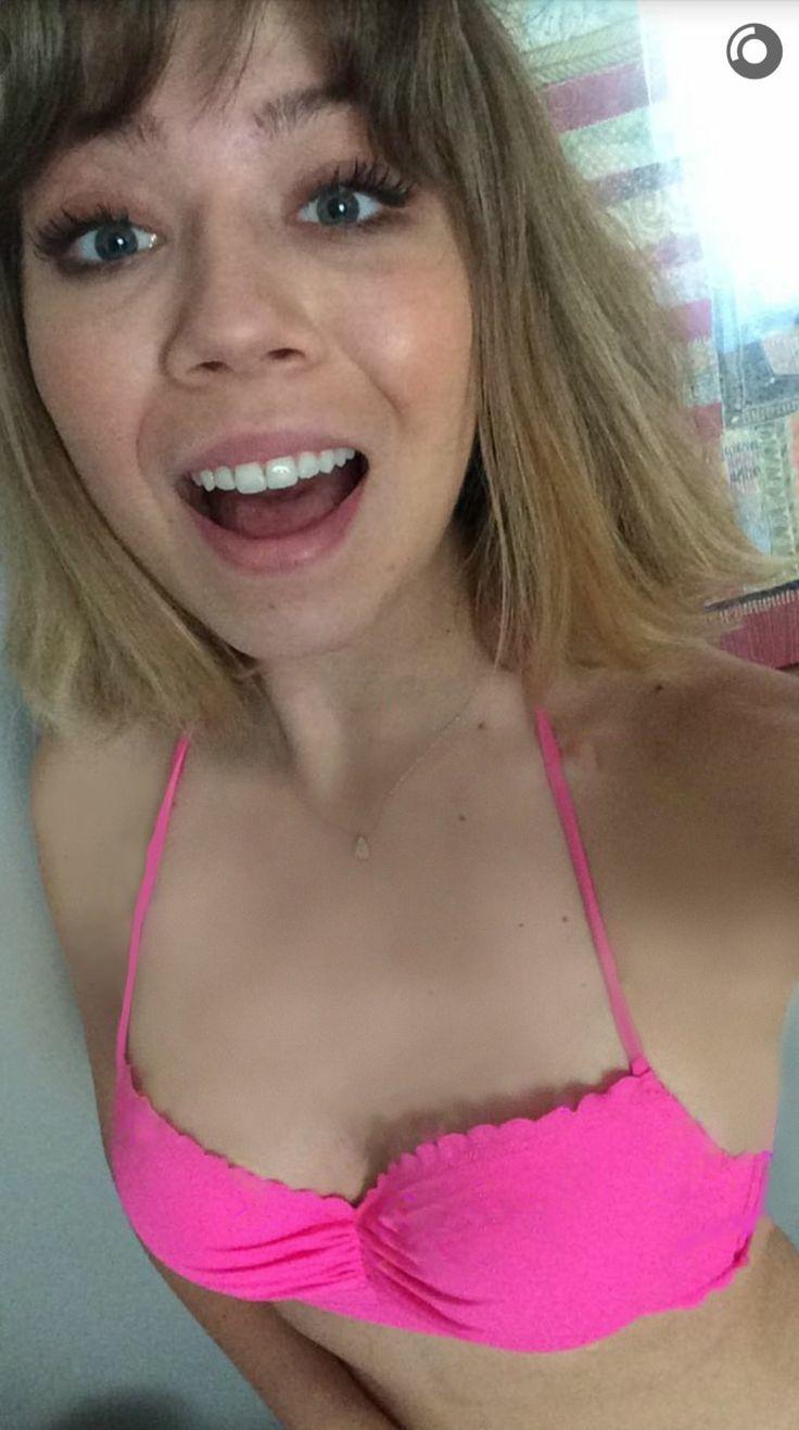 Актриса Дженнет Маккарди (50 горячих фото слитых в сеть) Актриса Дженнет Маккарди (50 горячих фото слитых в сеть)