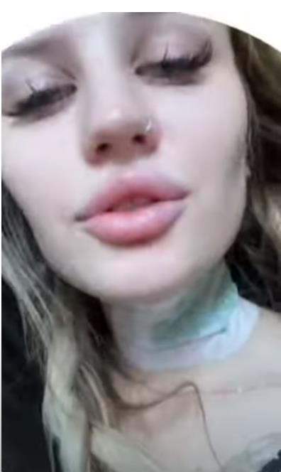 В интернете ходят слухи, что её избили. В интернете ходят слухи, что её избили.