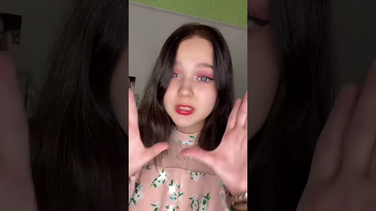 Слив Фото Дарьи Суднишниковой. Слив Фото Дарьи Суднишниковой.