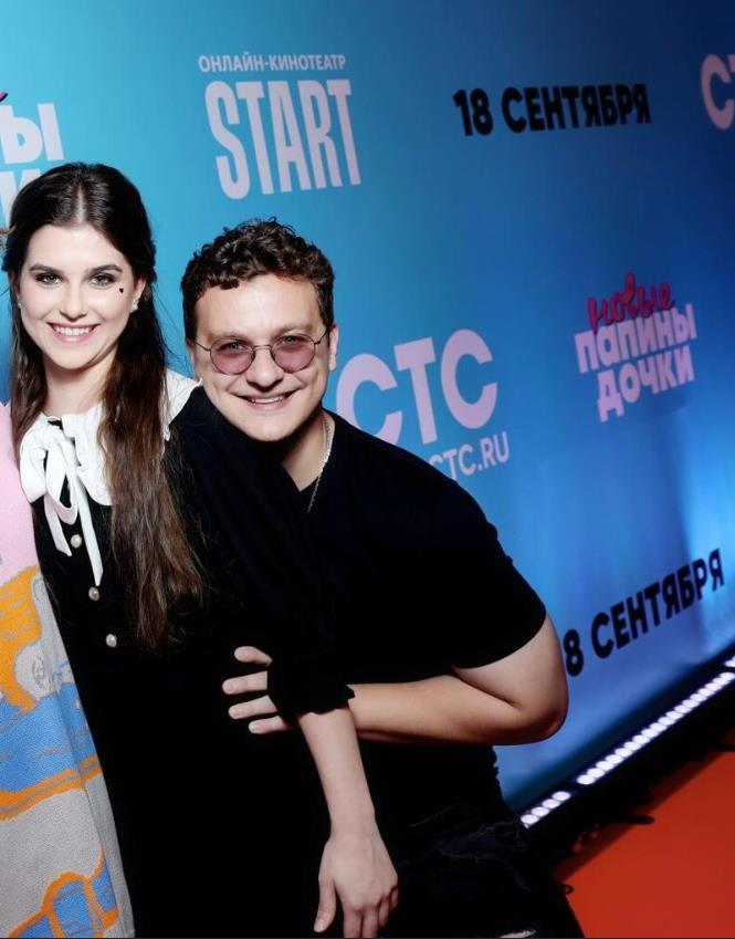 Актриса Полина Денисова и Филипп. Актриса Полина Денисова и Филипп.