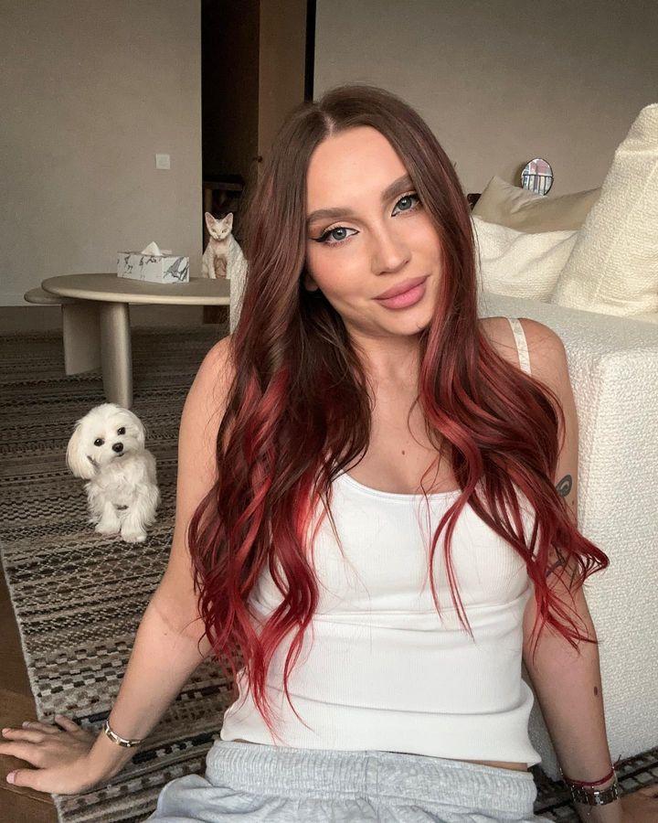 Ютуберша Юля Годунова слив горячих фото.