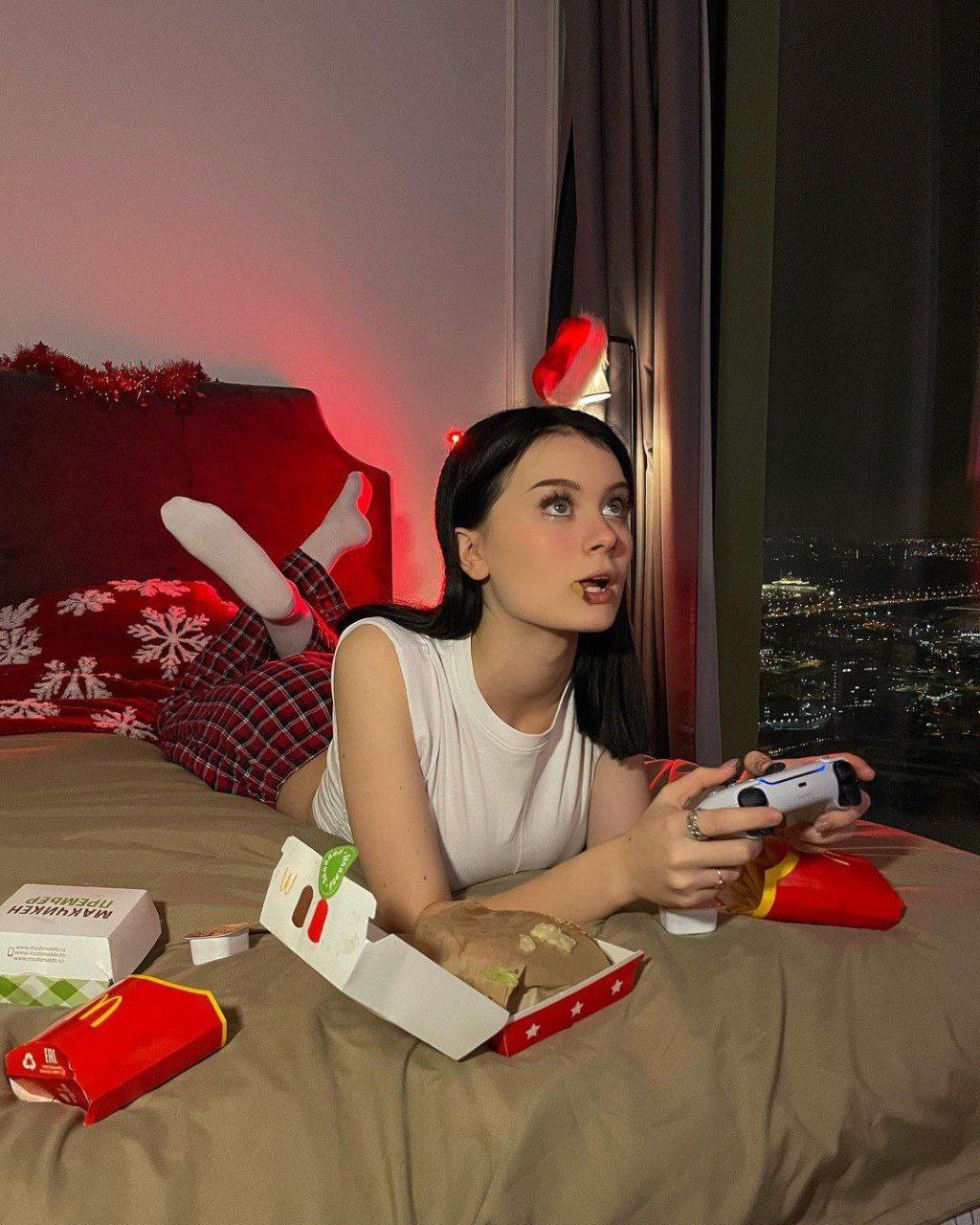 Тиктокерша Даша дошик слив Тиктокерша Даша дошик слив